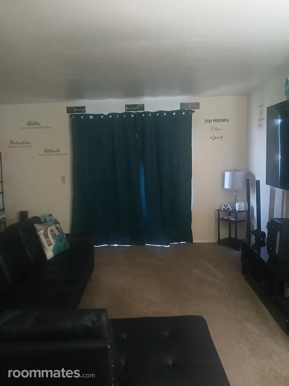 Profile photo 10 of 11