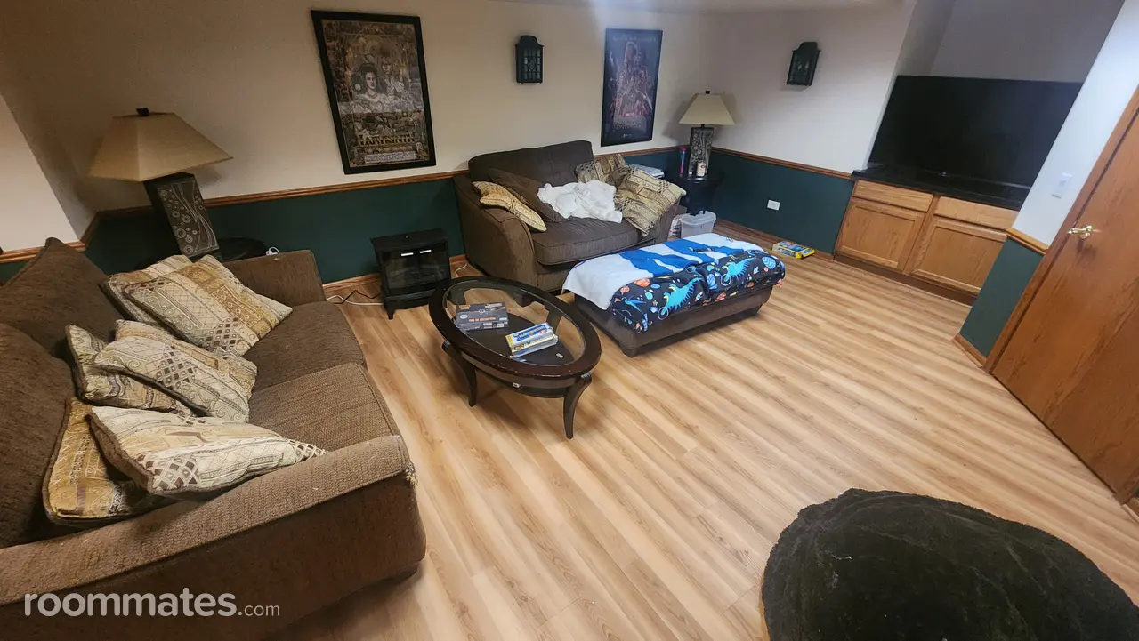 Profile photo 6 of 12