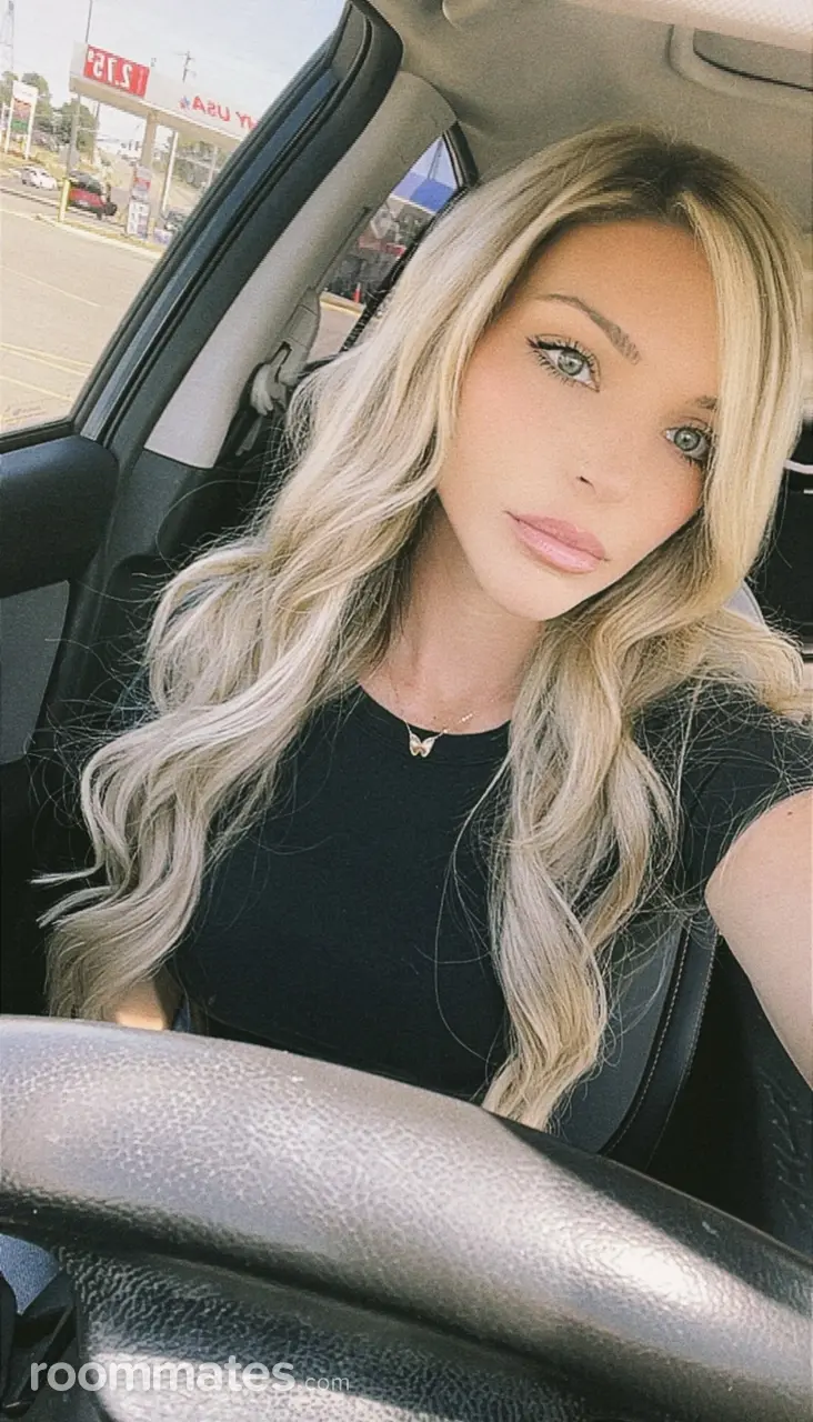 Profile photo 1 of 1