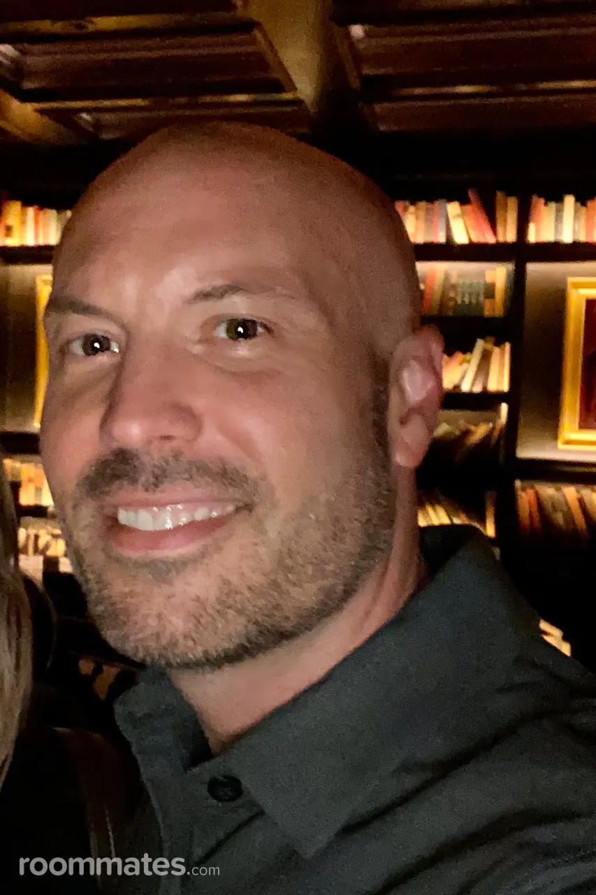 Profile photo 2 of 9