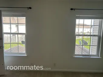 Room for rent in Smyrna, TN $870, townhouse