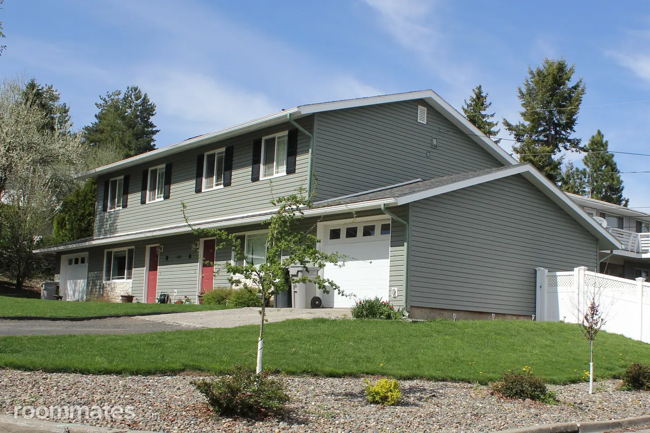 Profile photo 5 of 5