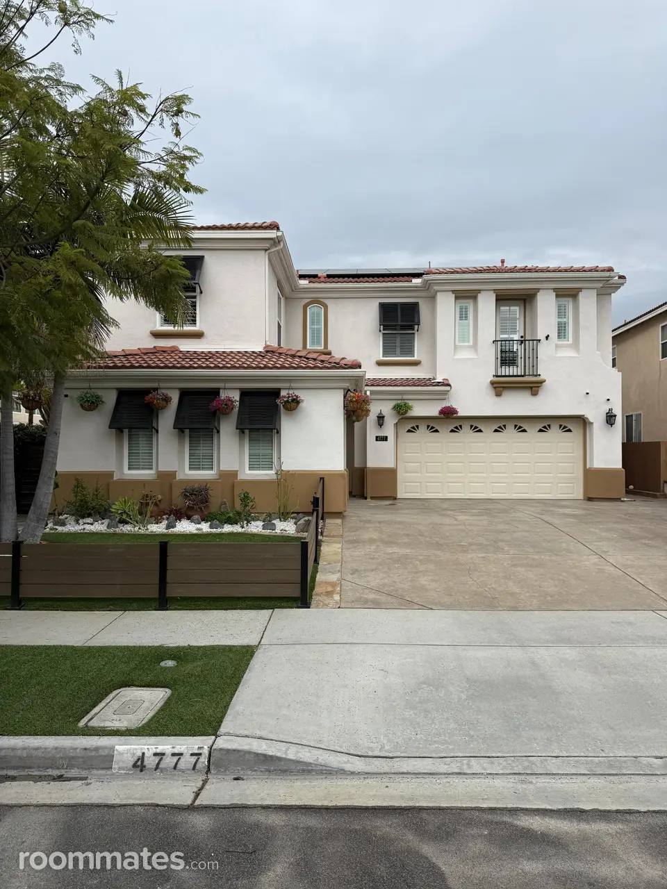 Profile photo 3 of 9