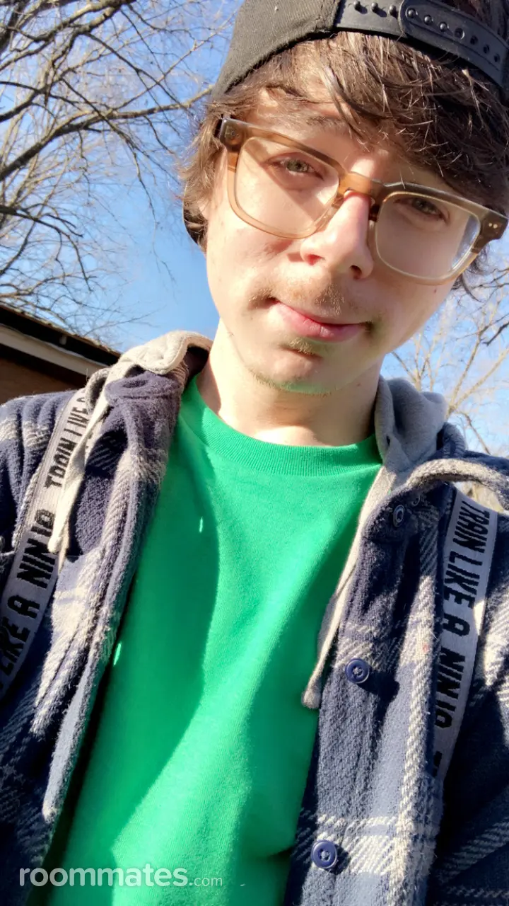 Profile photo 1 of 1