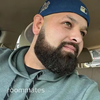 Roommate looking Monrovia, CA, $1100