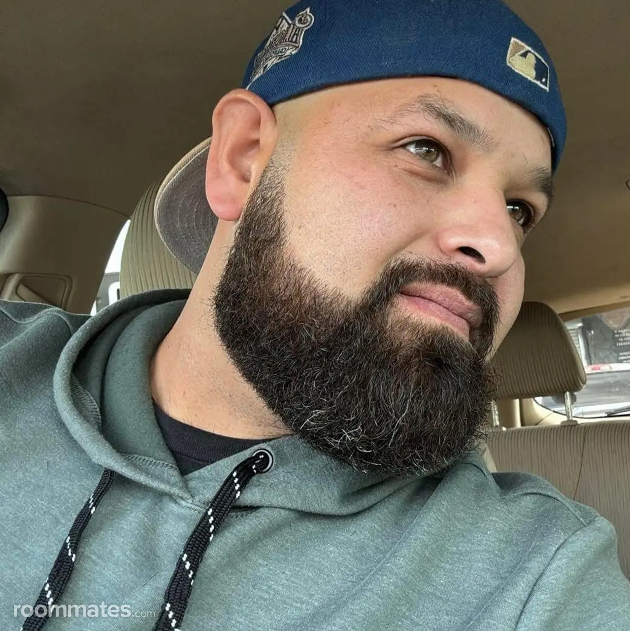 Profile photo 1 of 1