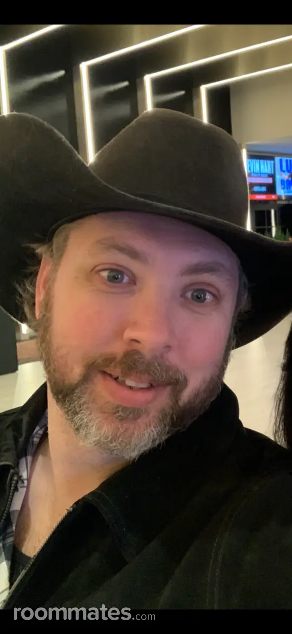 Profile photo 1 of 1