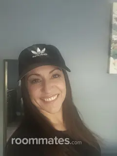 Roommate looking Dover, MA, $1000