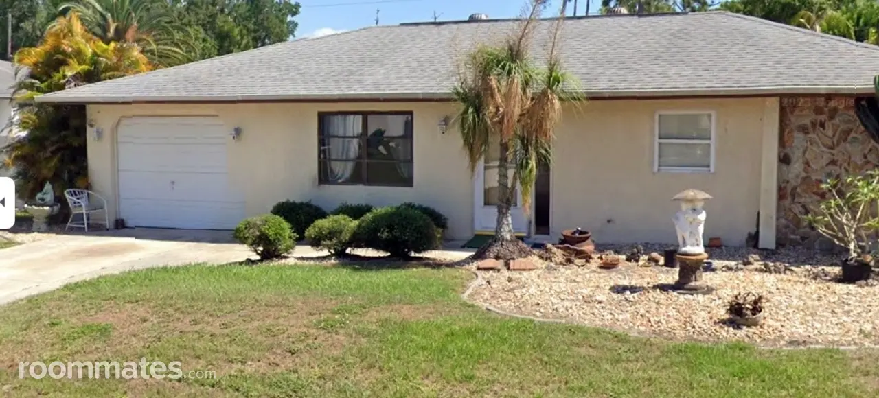 Profile photo 1 of 2