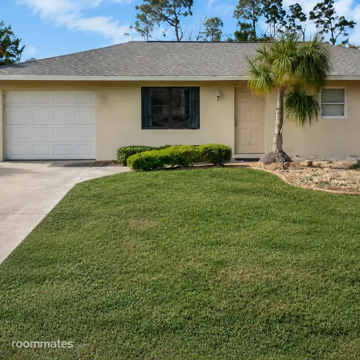 Room for rent in Port Charlotte, FL $750, house