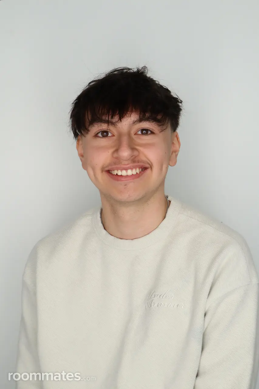 Profile photo 1 of 1