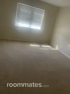 Room for rent in Gurnee, IL $1000, house