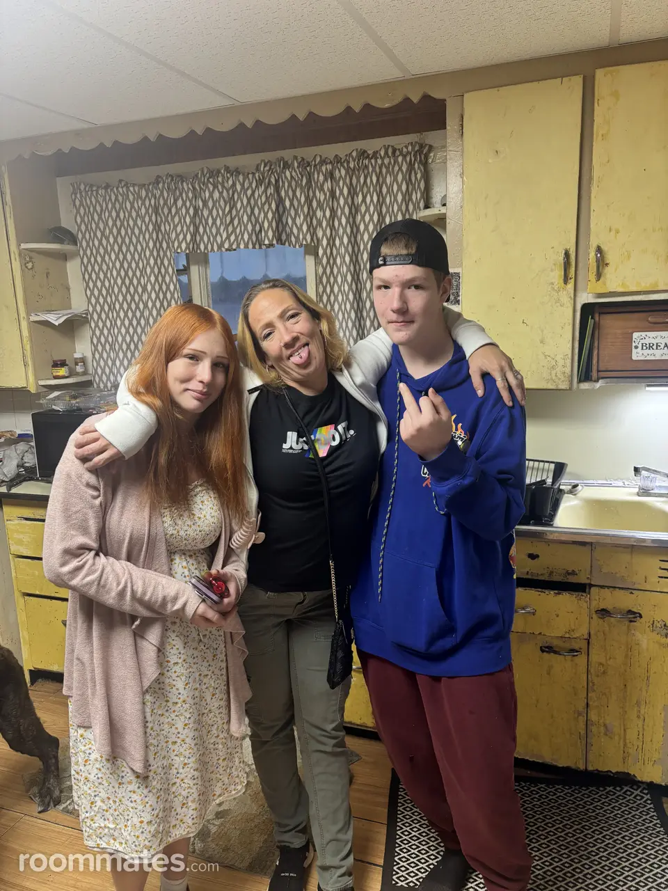 Profile photo 7 of 7