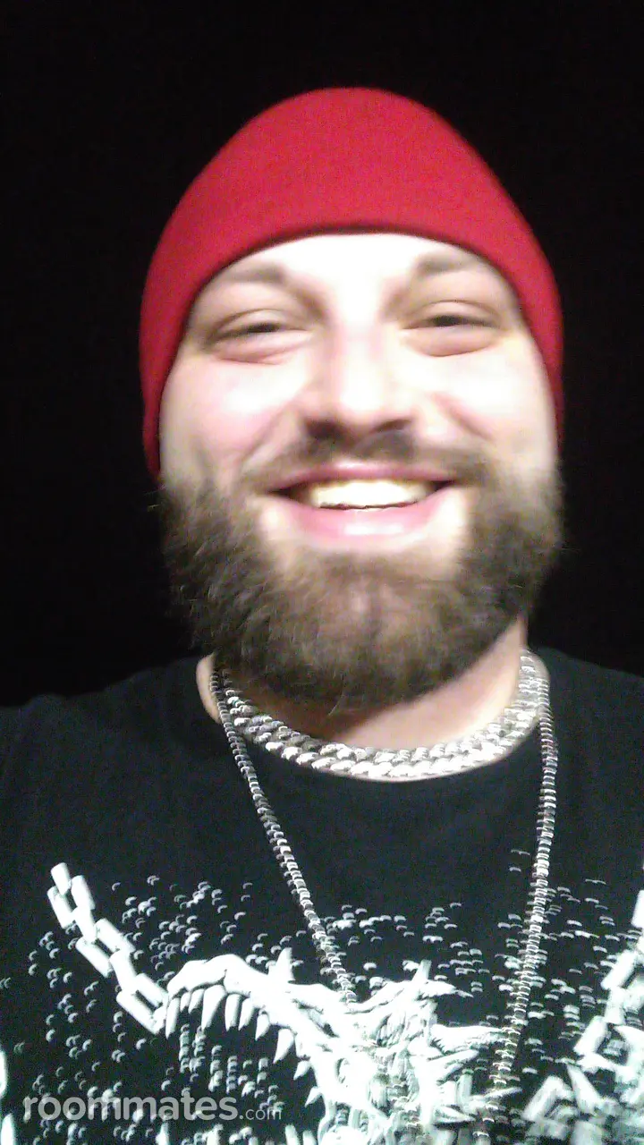 Profile photo 4 of 8