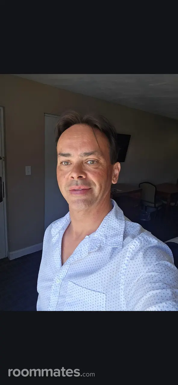 Profile photo 1 of 4