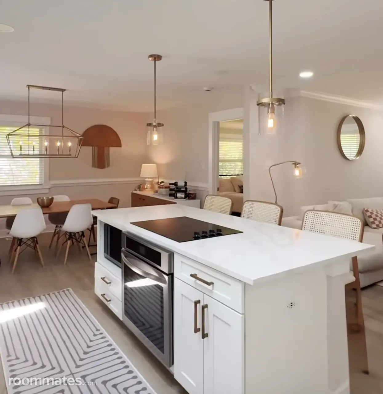 Profile photo 5 of 16