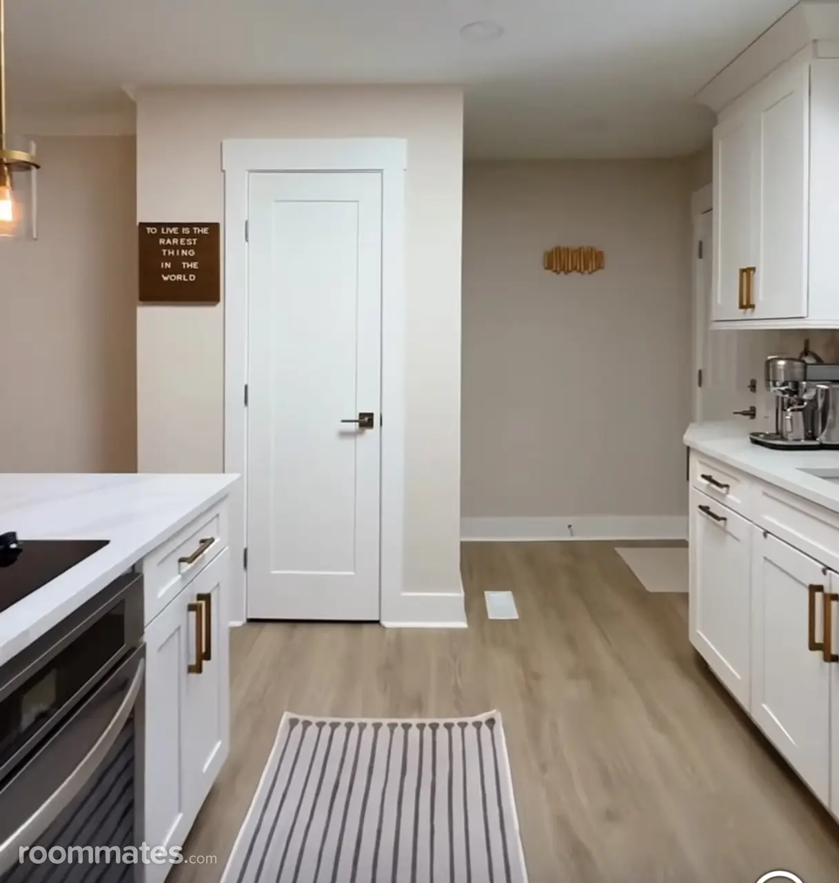 Profile photo 3 of 16