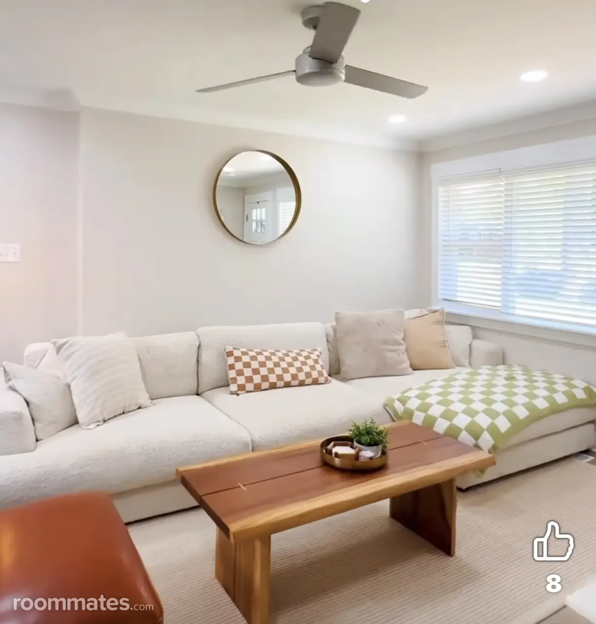 Profile photo 8 of 16