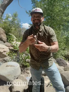 Roommate looking Reno, NV, $1000