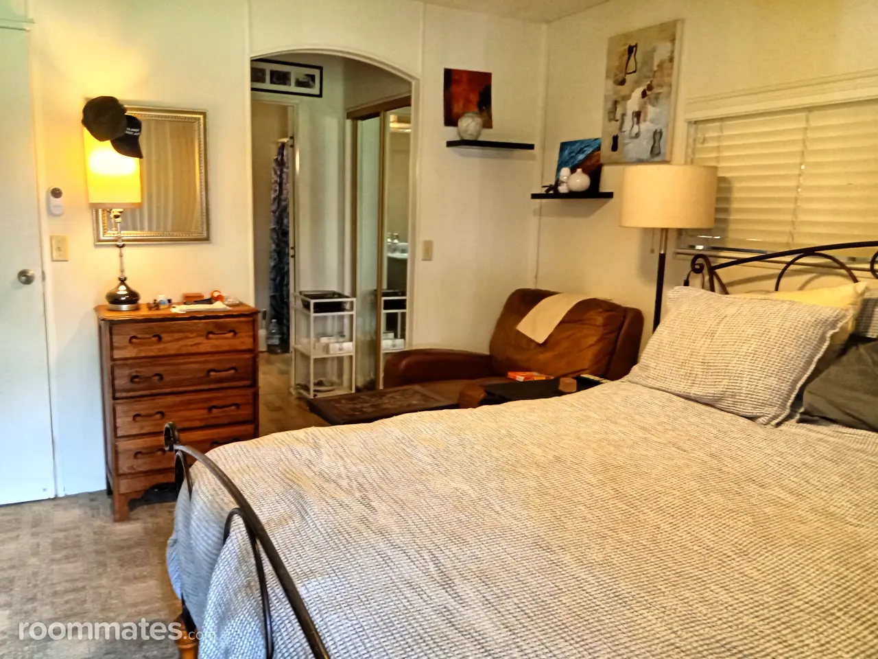 Profile photo 6 of 11