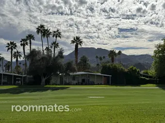 Room for rent in Cathedral City, CA $950, house