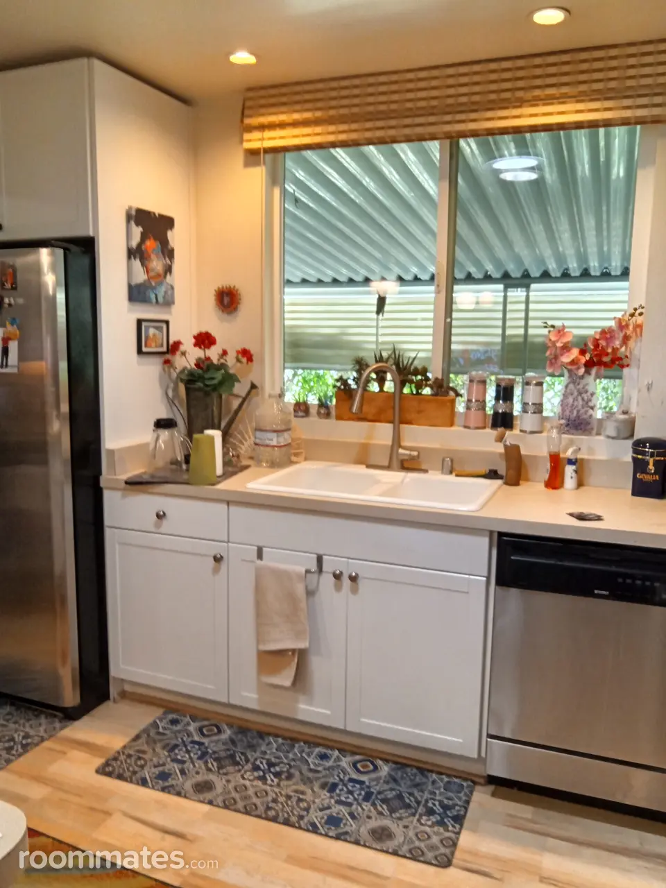 Profile photo 3 of 11