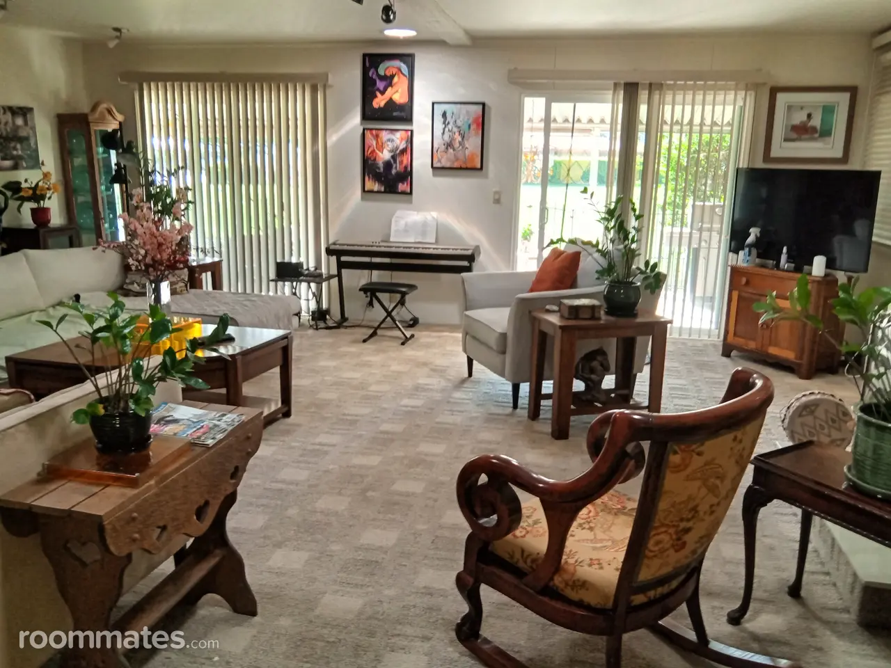 Profile photo 10 of 11