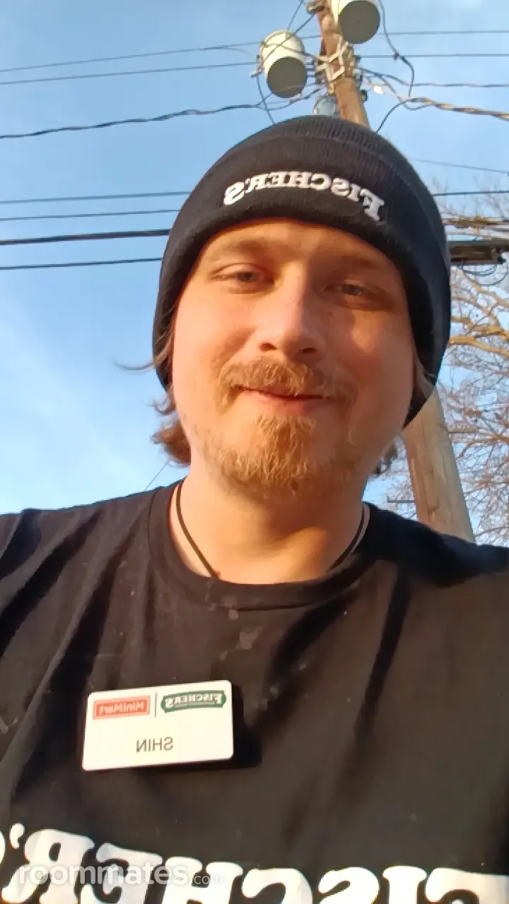 Profile photo 11 of 11