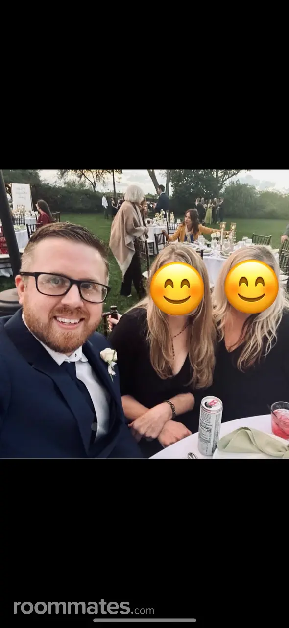 Profile photo 5 of 5