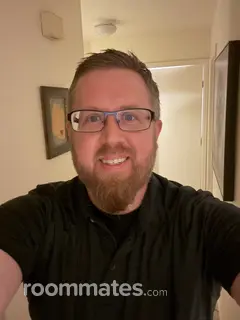 Roommate looking Joliet, IL, $1000