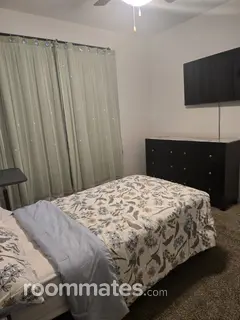 Room for rent in Aubrey, TX $1000, house