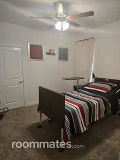 Room for rent in Aubrey, TX $1000, house