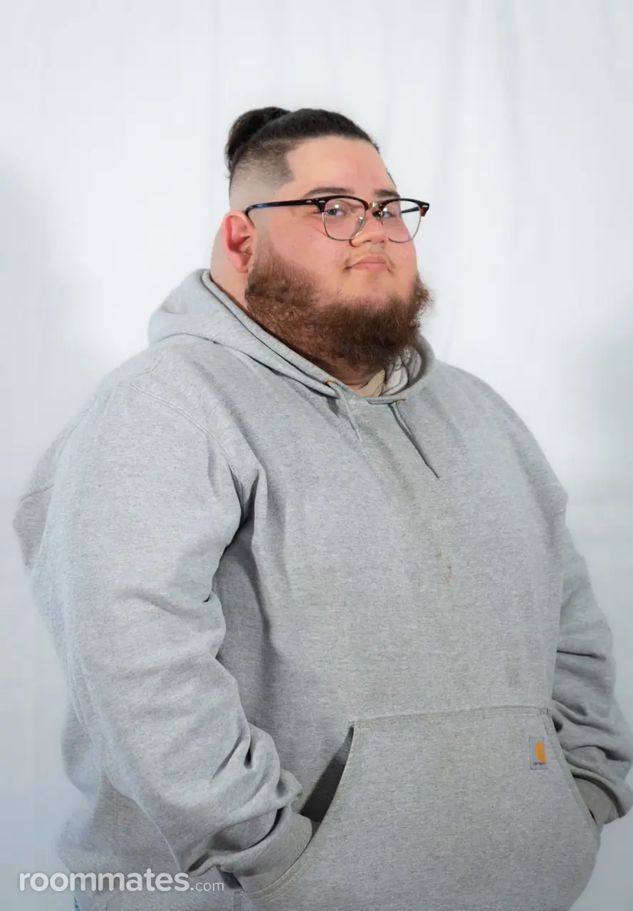 Profile photo 4 of 4