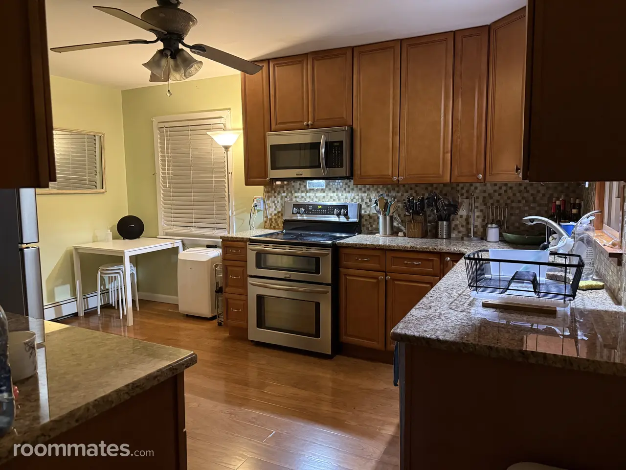 Profile photo 9 of 10