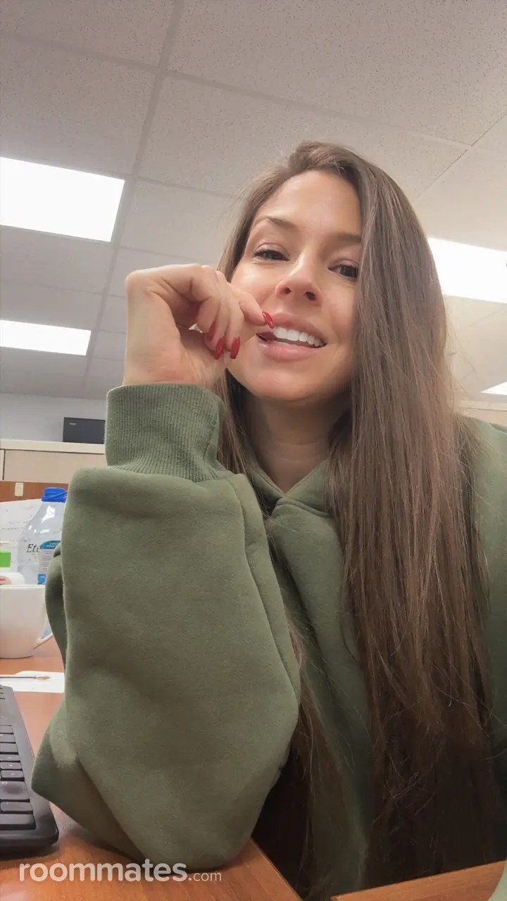 Profile photo 3 of 10