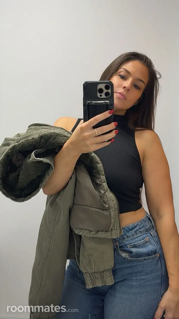 Profile photo 10 of 10