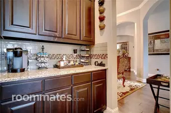 Room for rent in Dallas, TX $1100, house