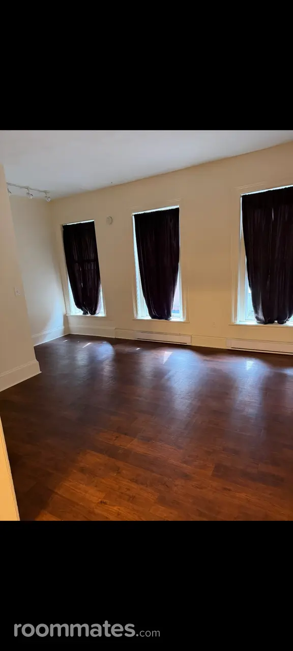 Profile photo 2 of 8