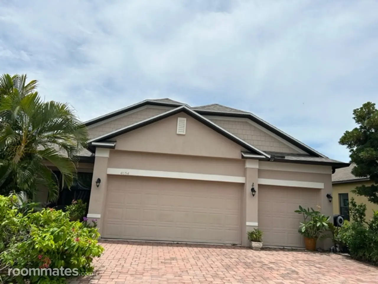 Profile photo 4 of 6