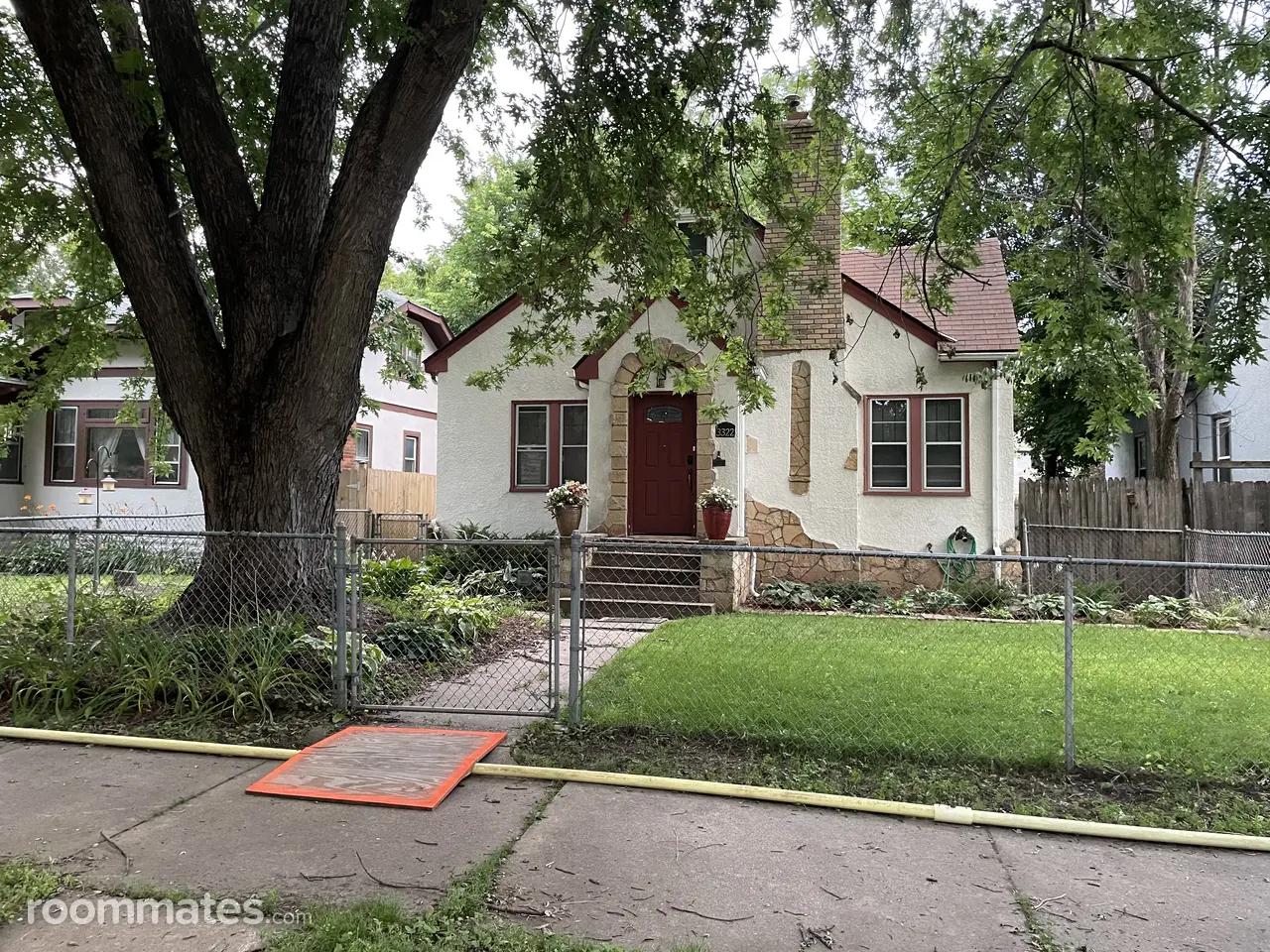 Profile photo 1 of 2