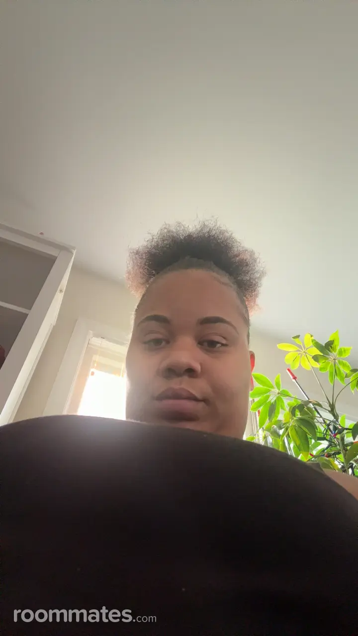 Profile photo 1 of 1