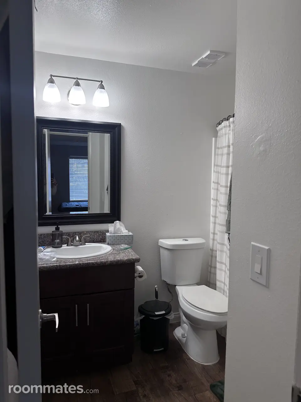 Profile photo 4 of 6