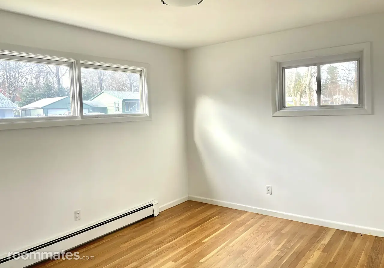 Profile photo 7 of 8