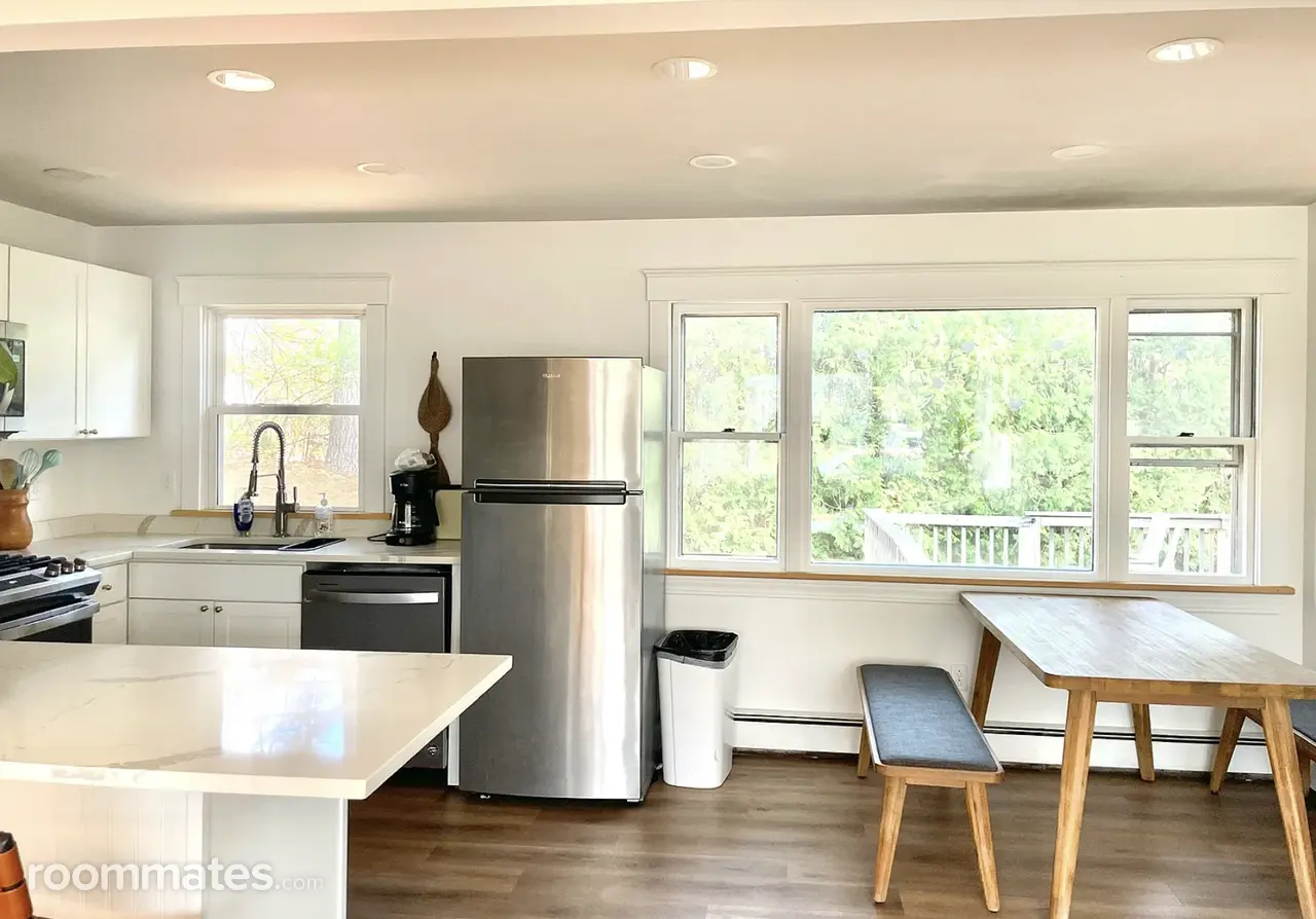 Profile photo 6 of 8