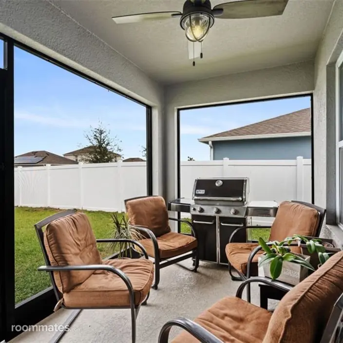 Room for rent in Kindred, FL $750, house
