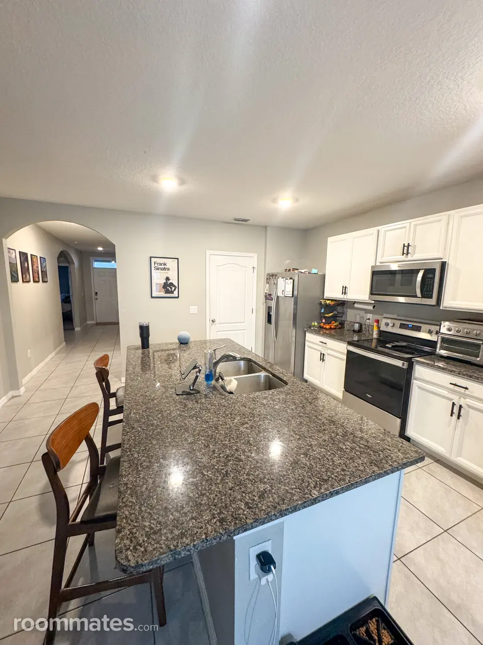 Profile photo 9 of 10