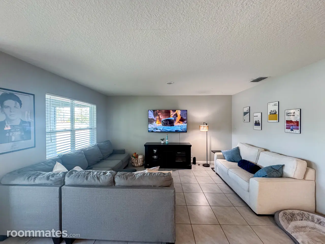 Profile photo 8 of 10