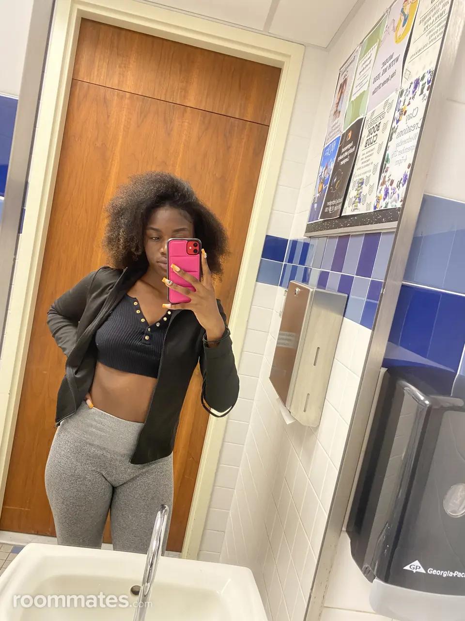 Profile photo 3 of 6