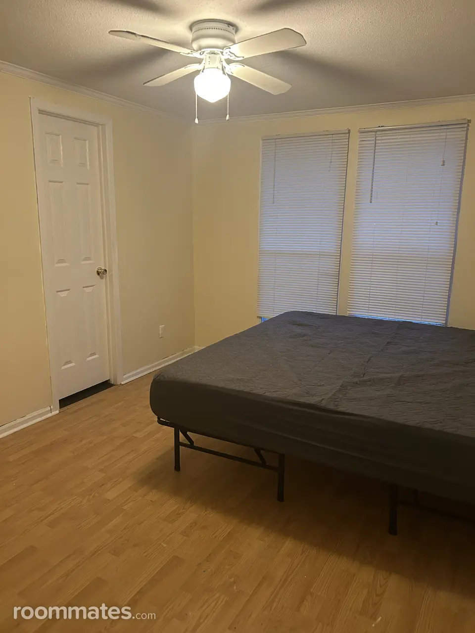 Profile photo 2 of 4