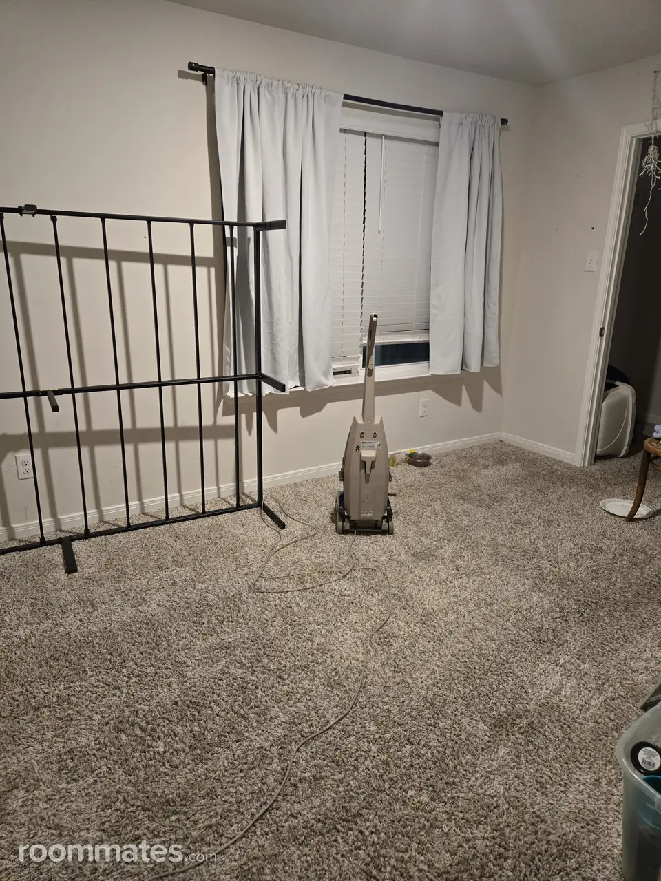 Profile photo 3 of 4